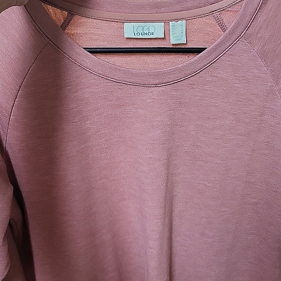 LOGO Lounge Light Mauve Tunic. EUC - Picture 4 of 5